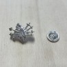 PIN CORAZON Y SIETE PUÑALES
